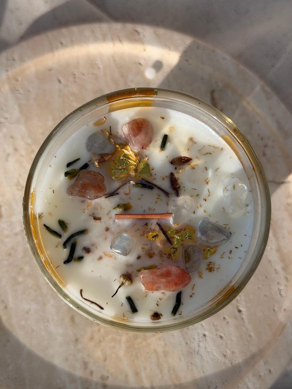 FLOW - Crystal Candle for Creative Flow &amp; Emotional Ease